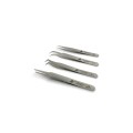 Anti-magnetic modeling tweezers